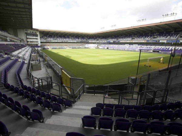 stadium-image