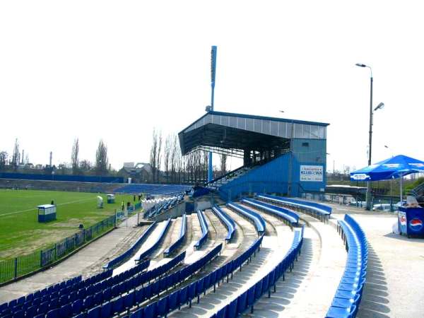 stadium-image