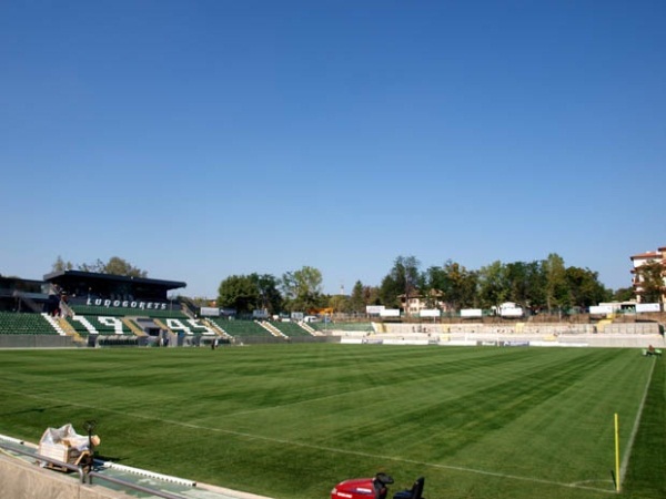 stadium-image