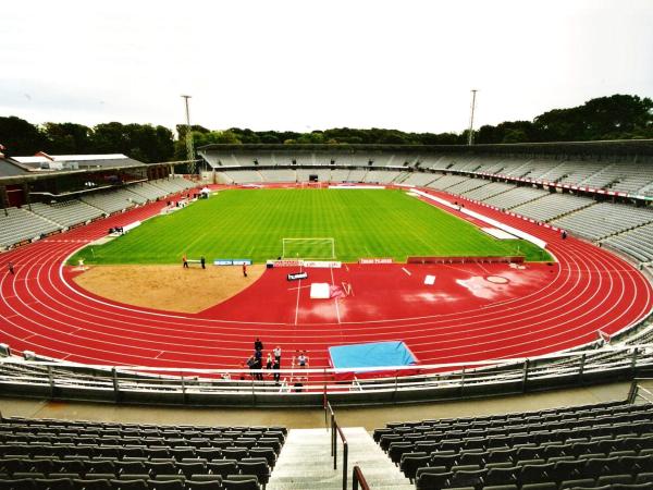 stadium-image