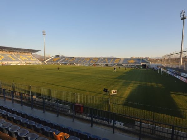 stadium-image