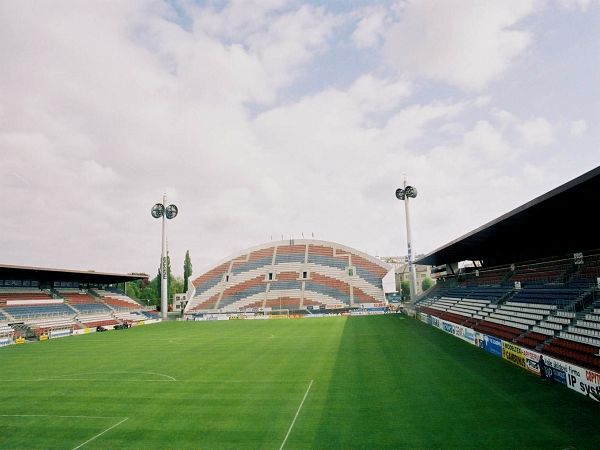 stadium-image