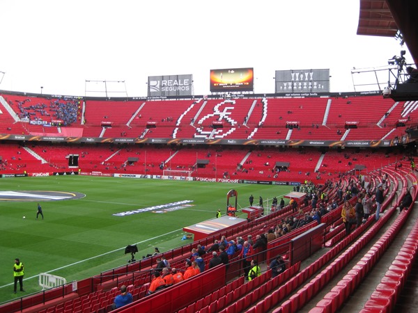 stadium-image