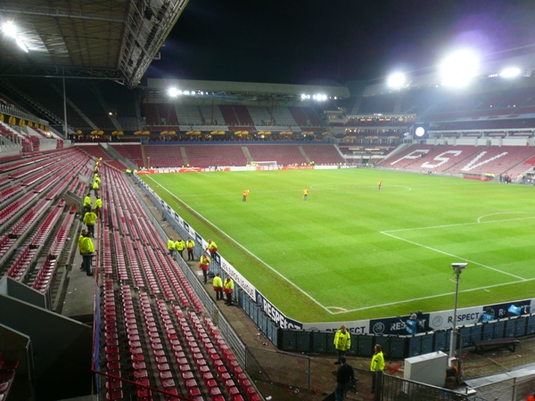 stadium-image