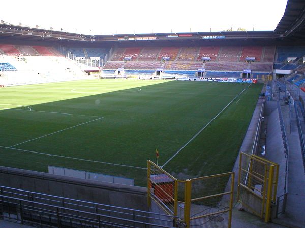stadium-image