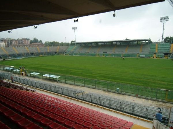 stadium-image