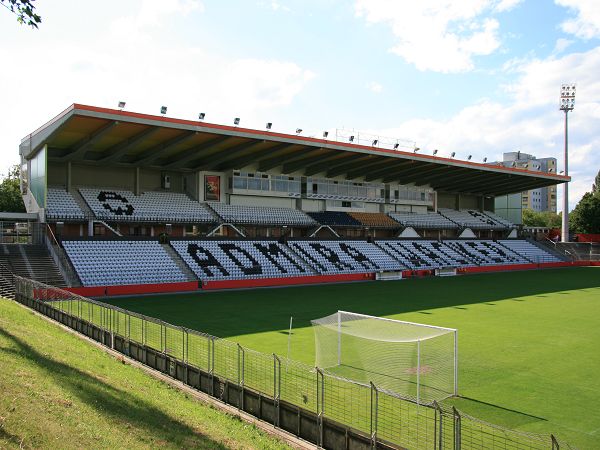 stadium-image