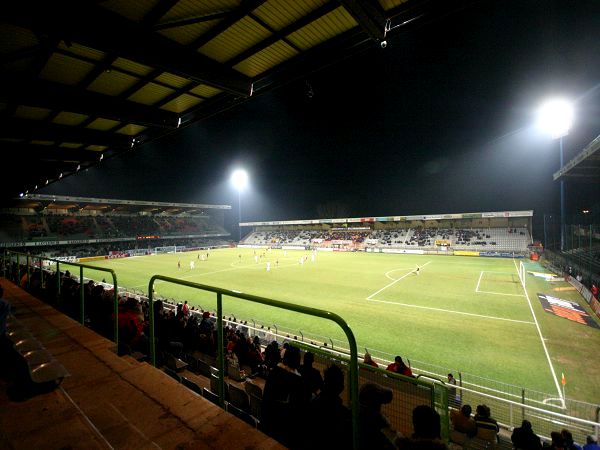 stadium-image