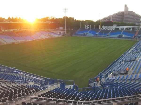 stadium-image