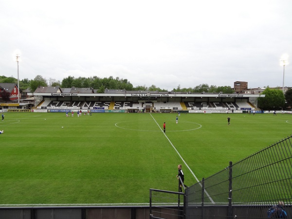 stadium-image