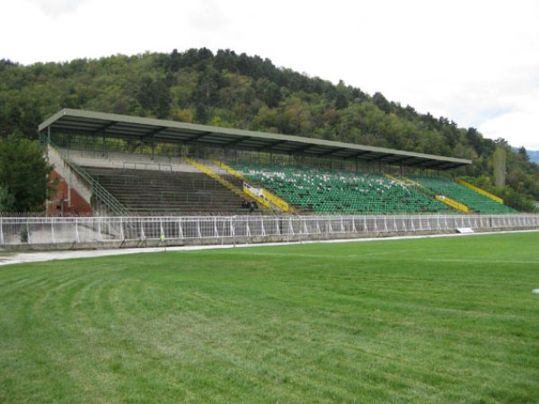 stadium-image