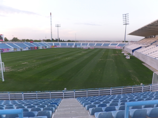 stadium-image