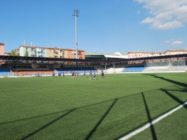 stadium-image