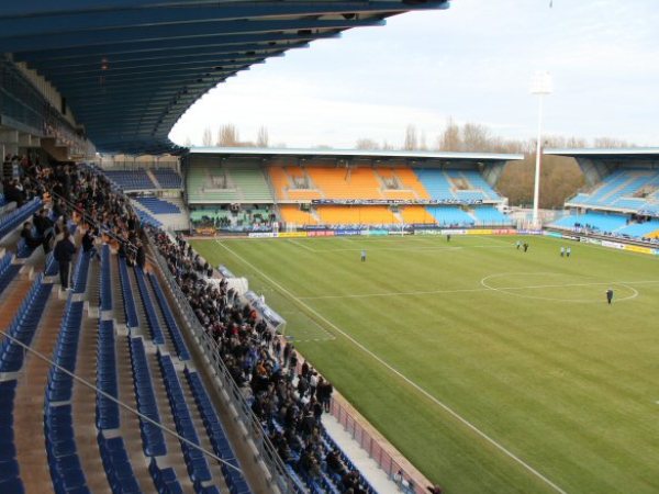 stadium-image