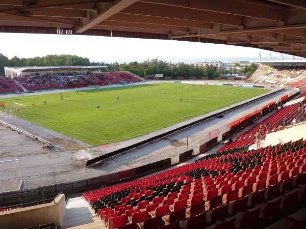 stadium-image