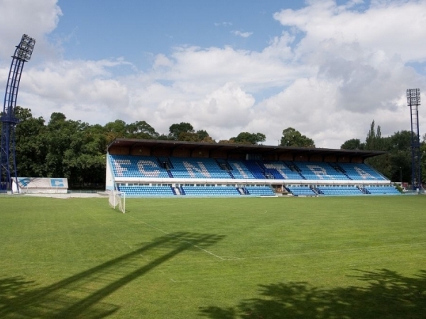 stadium-image