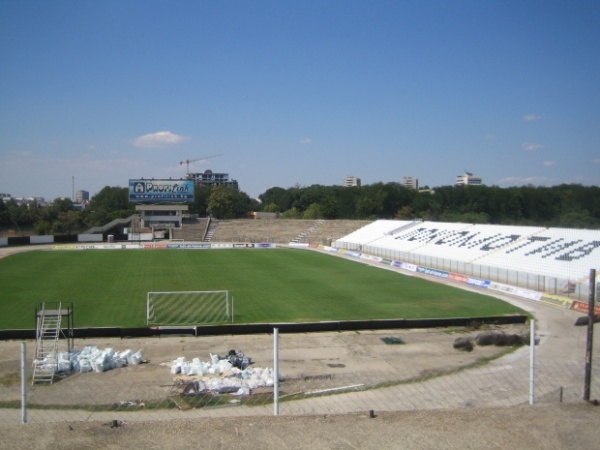 stadium-image