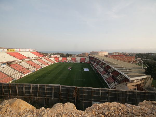 stadium-image