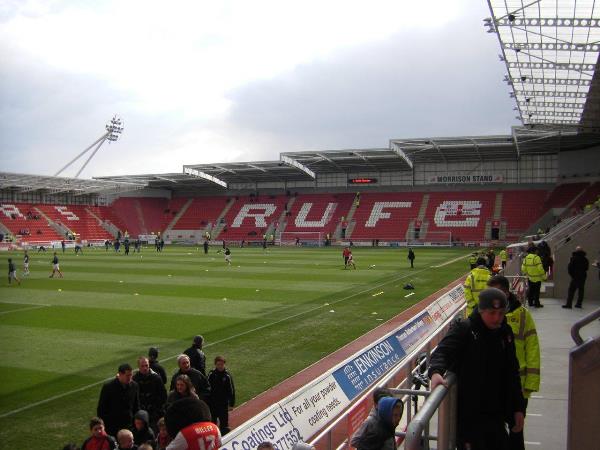 stadium-image