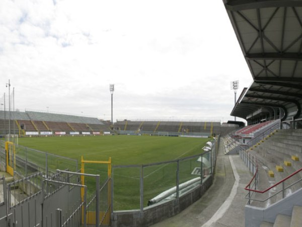 stadium-image