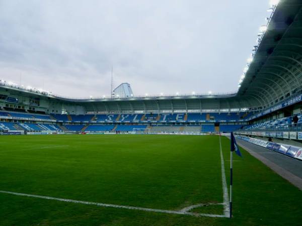 stadium-image