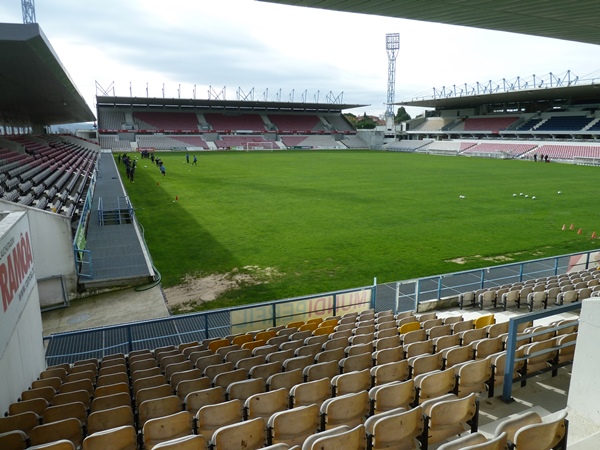 stadium-image