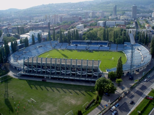 stadium-image