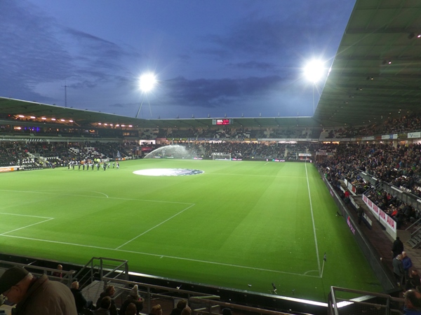 stadium-image