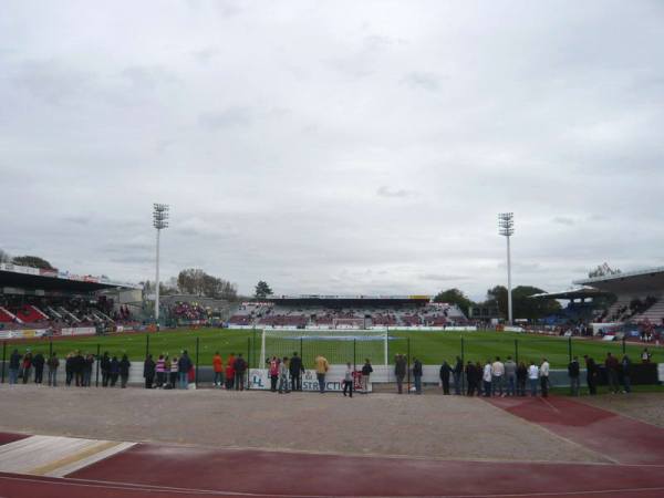 stadium-image