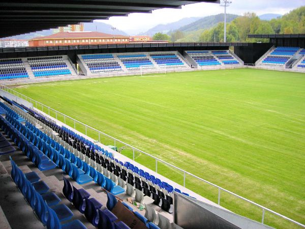 stadium-image