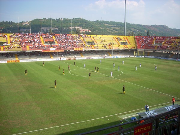 stadium-image