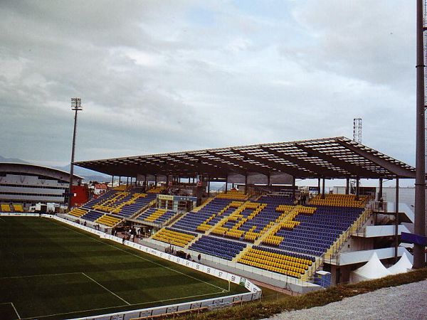 stadium-image