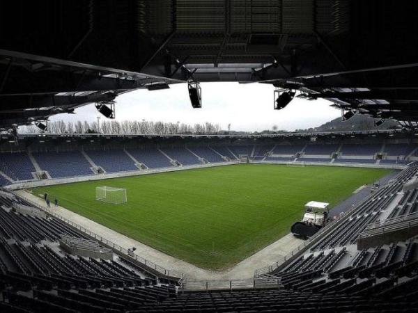 stadium-image